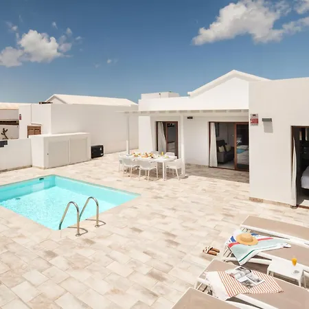 Domus Vulcani Ramagua Playa Blanca