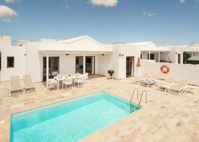 Domus Vulcani Ramagua Villa *