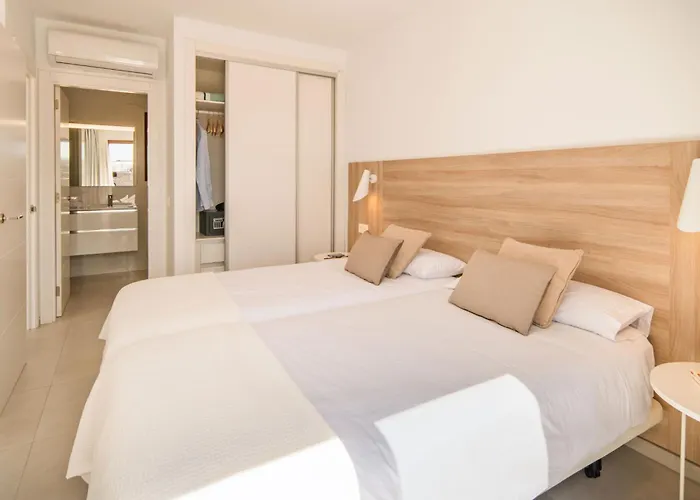 Domus Vulcani Ramagua * פלאיה בלנקה